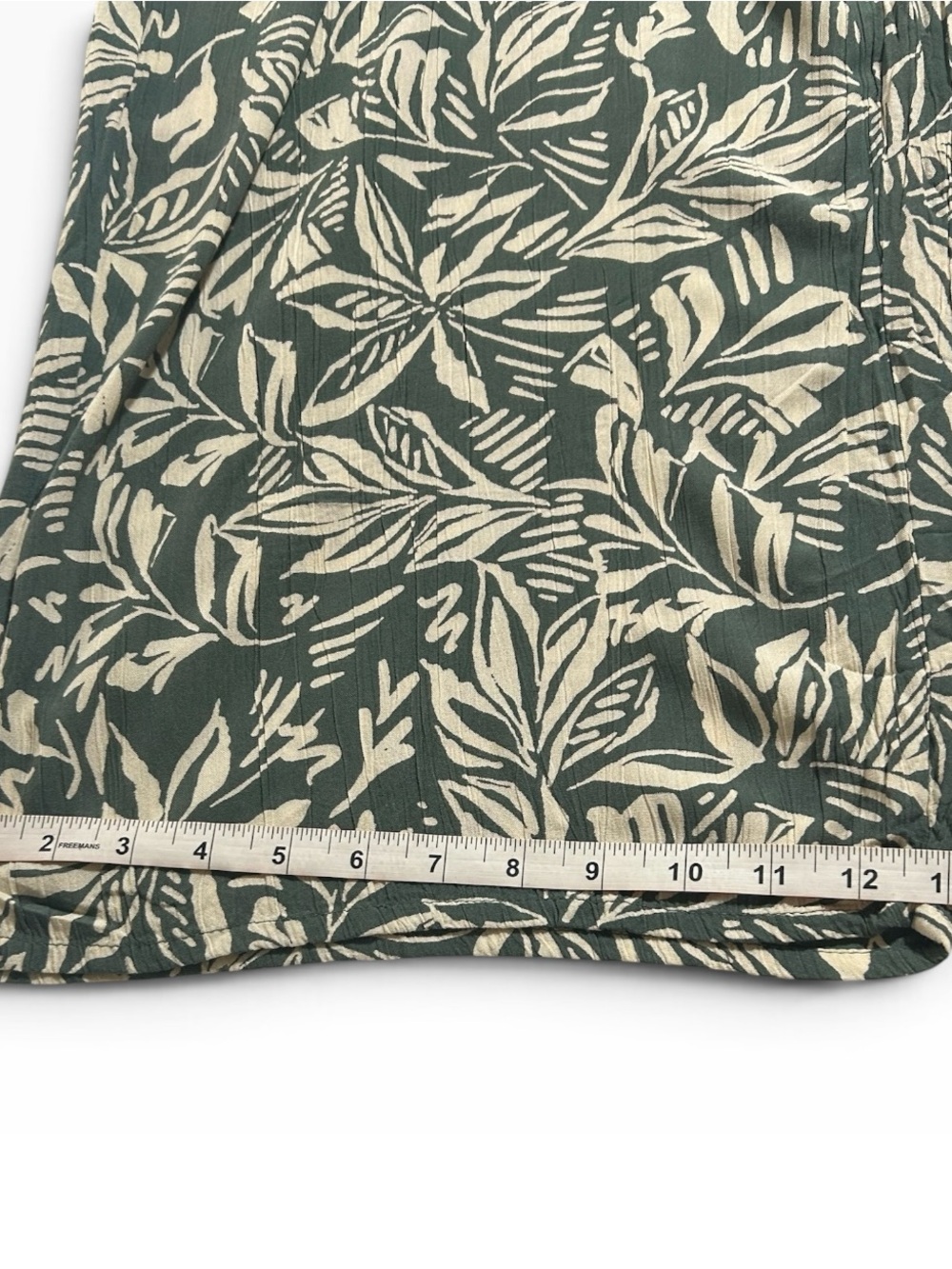 Angie Tropical Leaf Print Wide Leg Jumpsuit Green Cream Size M Boho Resort - Picture 7 of 9